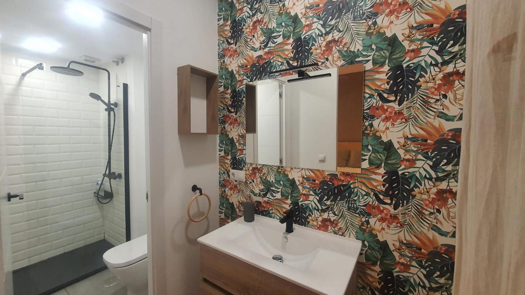 Rentadore Atocha Suites Мадрид Экстерьер фото
