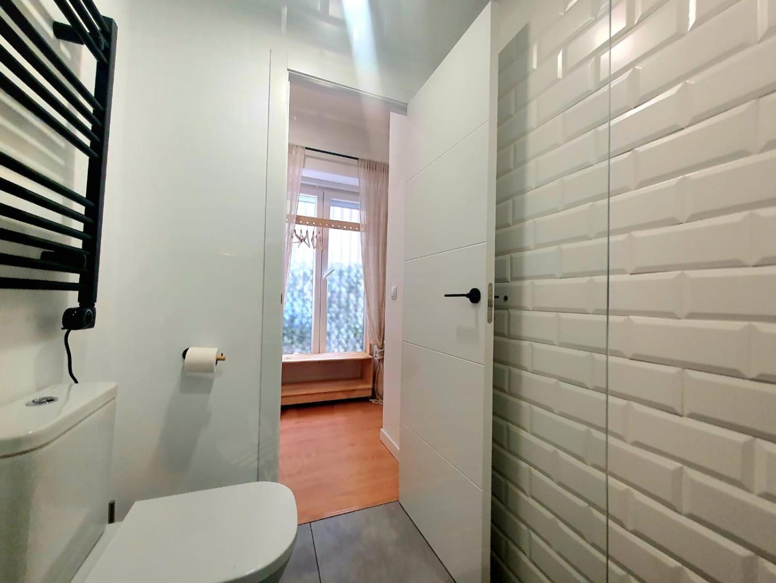 Rentadore Atocha Suites Мадрид Экстерьер фото