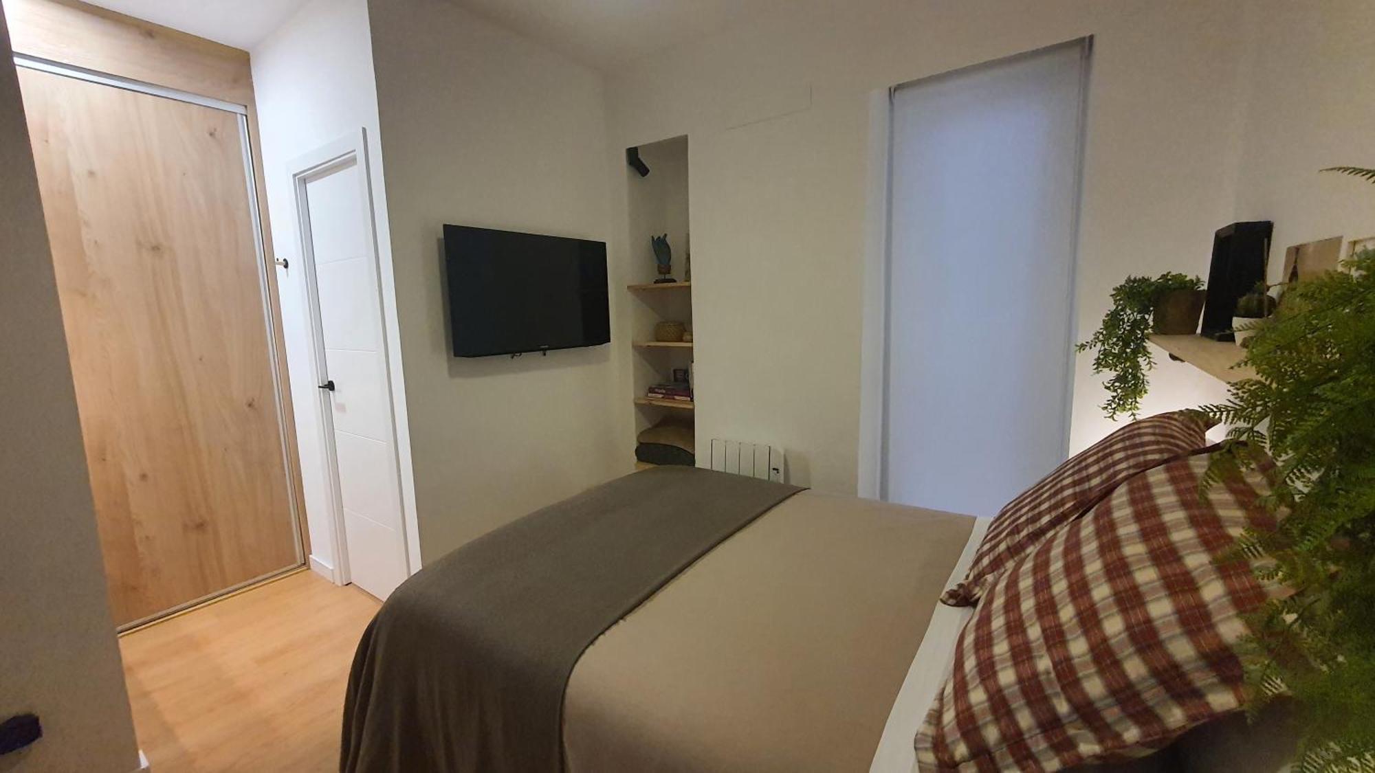 Rentadore Atocha Suites Мадрид Экстерьер фото