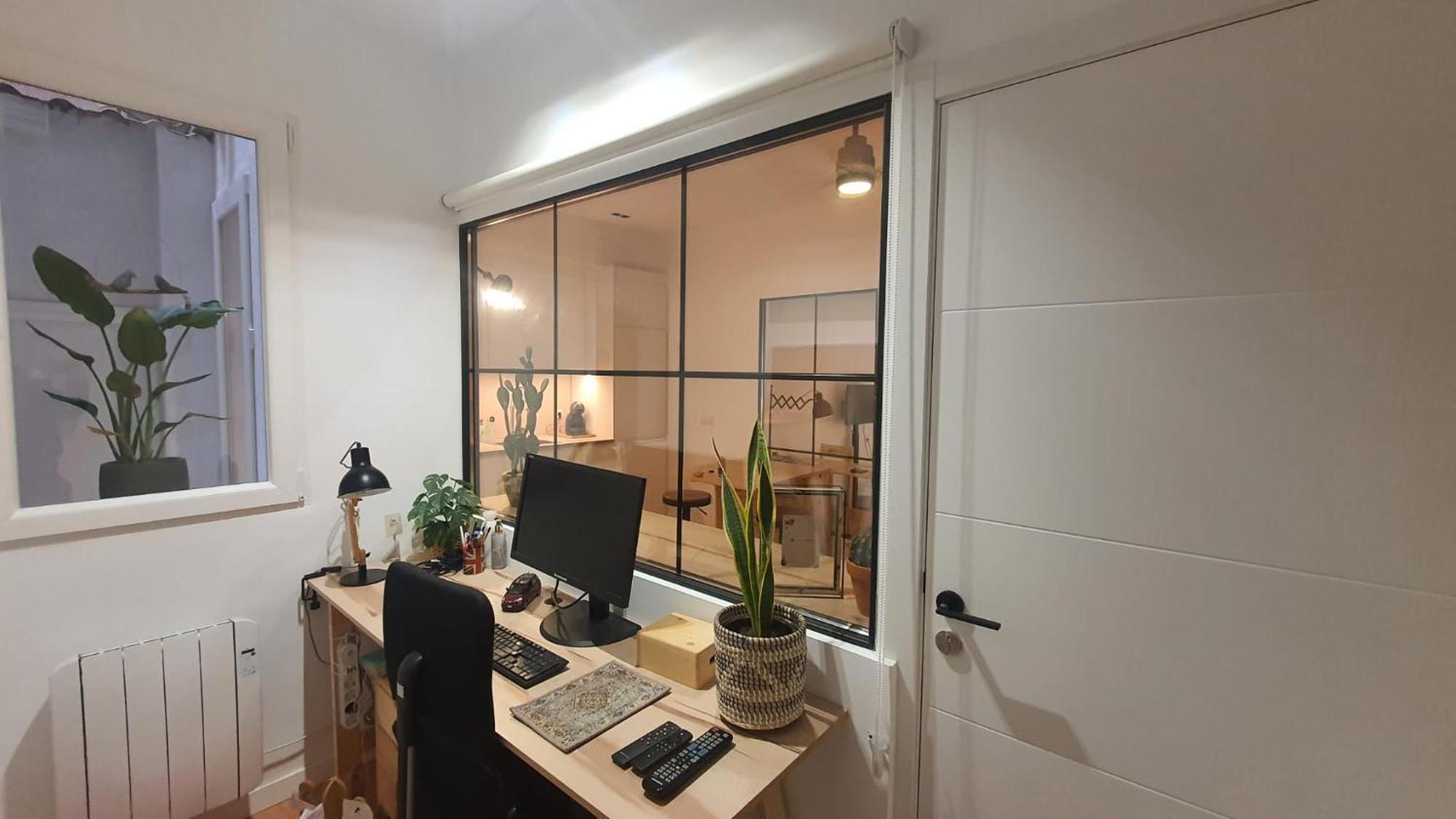 Rentadore Atocha Suites Мадрид Экстерьер фото